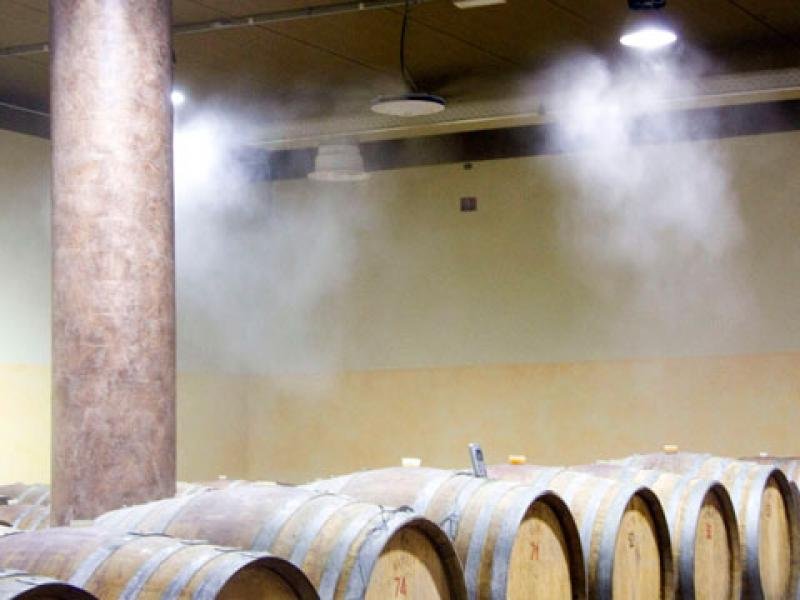 увлажнение в винном погребе.jpg